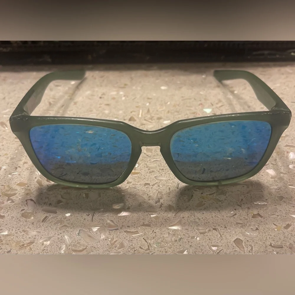 Dragon Alliance Green Sunglasses with Blue Lenses
